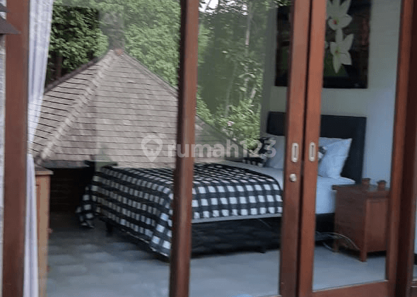 Beautiful cheap villa, Nyanyi Pandak Gede Kediri Beach 2