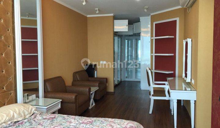 APARTEMENT VUE CIPUTRA WORLD 3 BR FULL FURNISH MEWAH 1