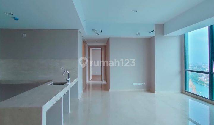 Apartemen Holland Village 3 BR Unfurnished Bagus 2