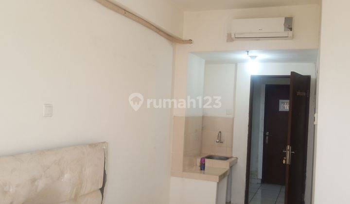 Apartemen Puri Park View Tower A studio lt 16 furnish hdp pool anak BU murah 2