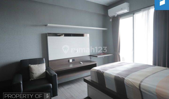 Apartement Cieumbeluit 3 Full Furnish View Kolam Renang 1