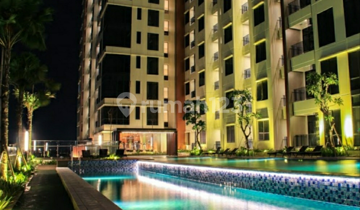 Apartment Permata Hijau Suites, 2 Bedrooms Semi Furnished