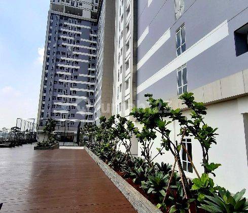 Brand New unit Studio in Vasanta Apartment in MM2100 area.