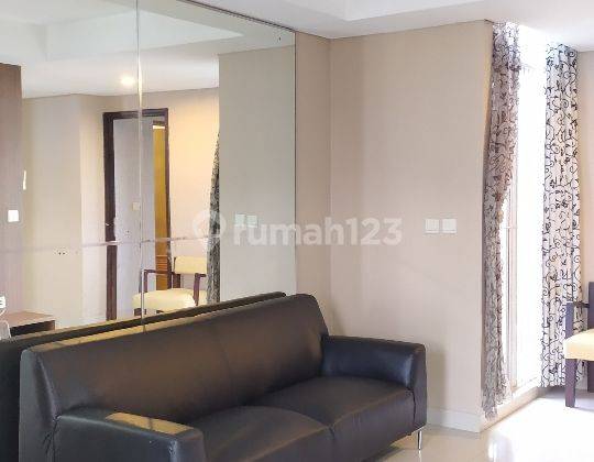 Boutique Apartment 3BR 115M² Sangat Terawat 1