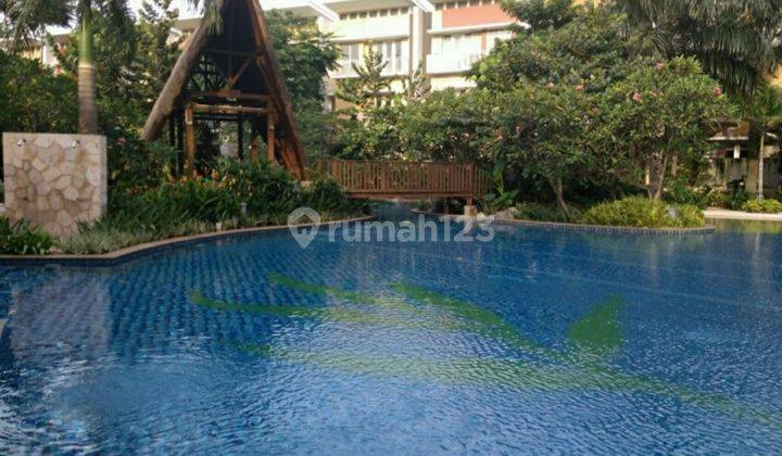 Sherwood Apartemen 2+1BR 92m² view pool 1