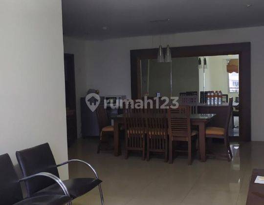 Apartemen Paladian park 3+1BR 128 m² 2