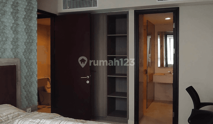 tower residence ciputra world 2,luxury and comfort apartmen 2+1BR 125 m2 1