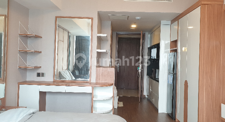 U Residence, Lippo Apartment, UPH