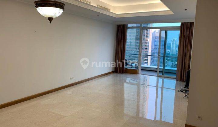 Apartemen Kempinski 2+1BR 1