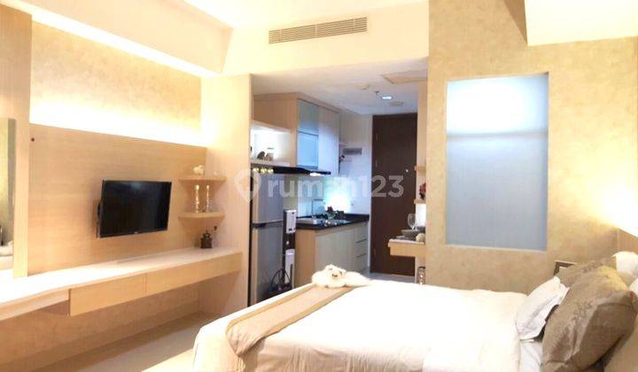 Comfortable and nice Apartment U Residence 2 Studio, next to Supermall Karawaci 1