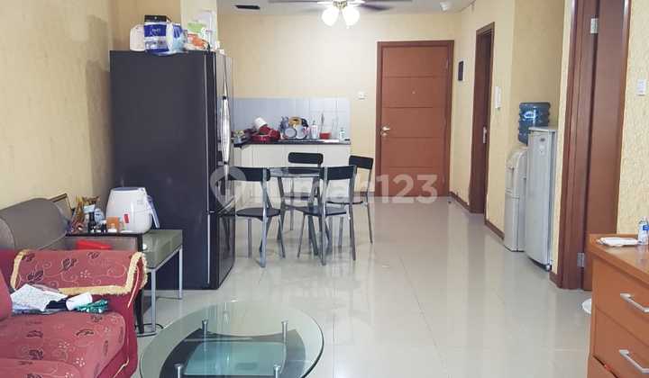 Kondominium greenbay pluit