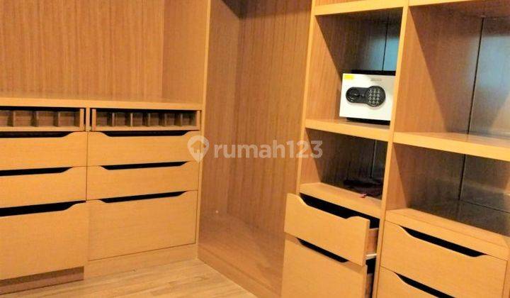 Pakubuwono Residence 2 bedroom + study room 201 m2 2