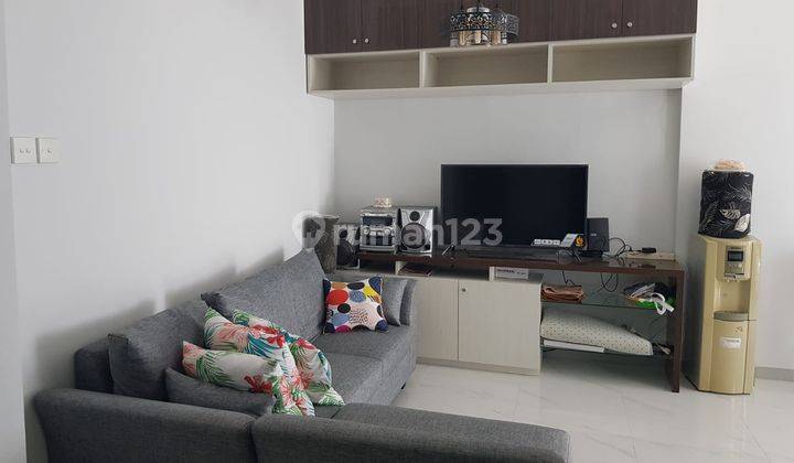 Apartemen Full Furnished Sudirman Park, Jakarta 1