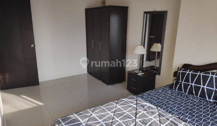 Apartemen Cosmo Residence 2 BR Furnished Bagus 2