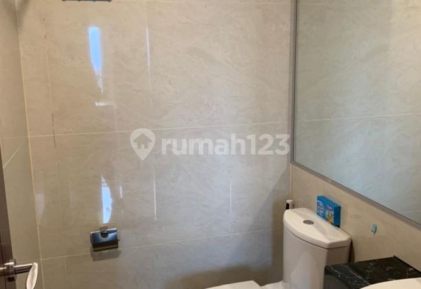 Luxury Apartment on Main Road Hegarmanah 2