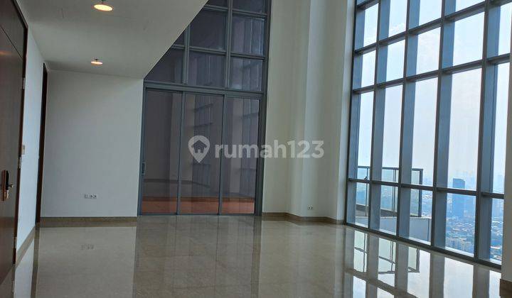 Anandamaya residence Penthose 3 lantai ,private pool L dan lift 1