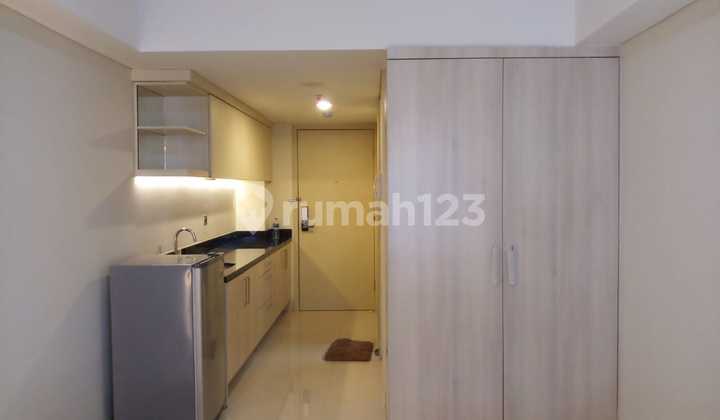 Dijual Secepatnya 1 Unit Apartment Pinnacle Pandanaran, Lantai 15 , Full Furnished 2