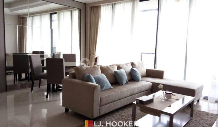 For Rent LUX Apartemen Distric 8 with Balcony Senopati South Jakarta 2