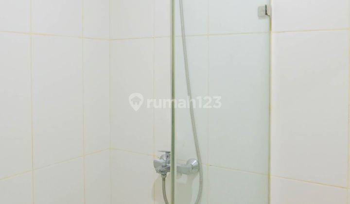 Studio 2br Furnished And Unfurnished Apartemen Skylounge Tamansari 2