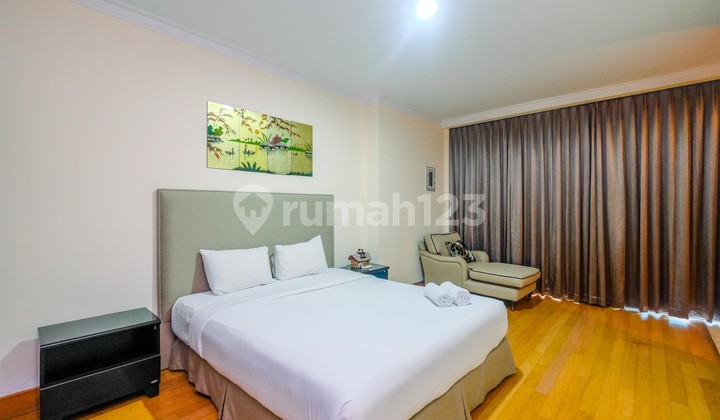 Furnished Apartemen Residence 8 Senopati 2