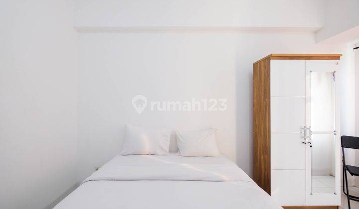 Studio 2br Furnished And Unfurnished Apartemen Kaliana By Travelio 1