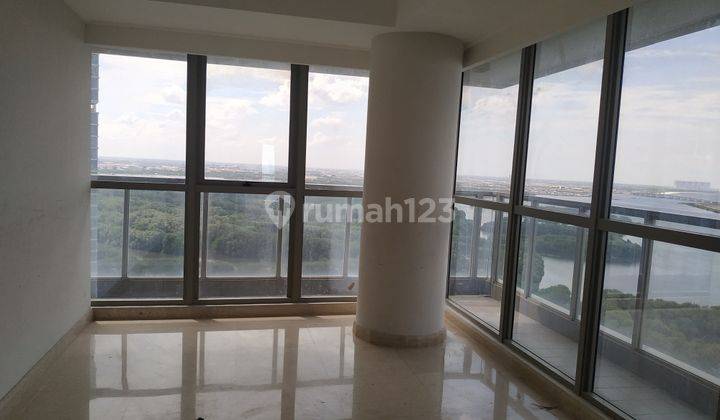 Apartemen Gold Coast Pik 3 Bedroom 135m2 Sea View, Balkon Luas 1