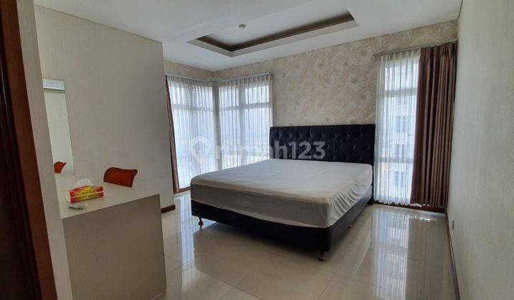 2 BEDROOM CONDOMINIUM GREEN BAY PLUIT  2