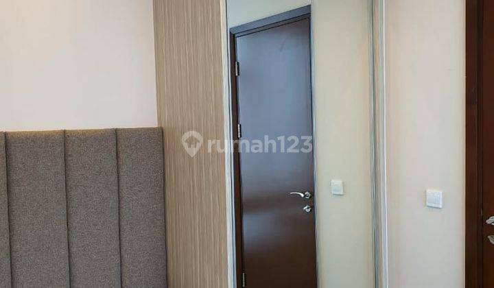 Apartemen 3 BR The Kensington Royal Suites Kelapa Gading