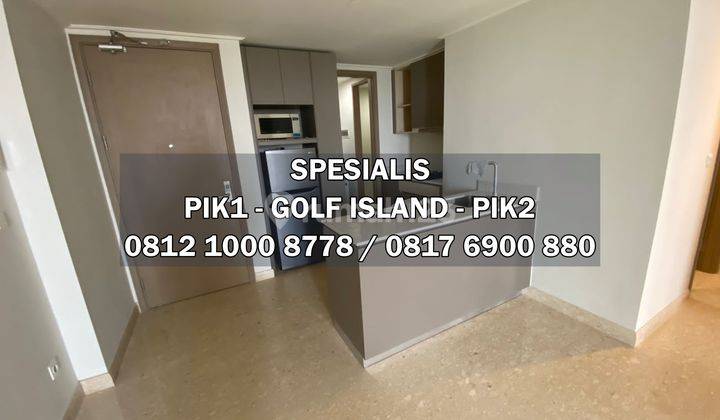 Apartemen Gold Coast Pik 3 Bedroom Semi Furnished, Murah  1