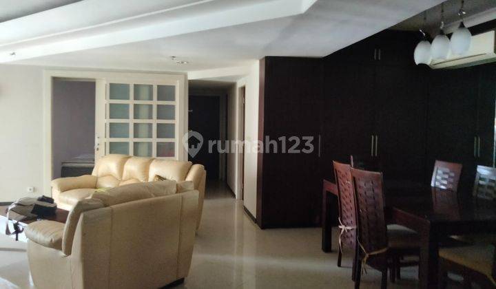 Disewakan Apartemen Taman Anggrek Residence di Jakarta Barat 1