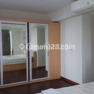 Apartemen di pusat kota 2 BR lengkap furnish 1