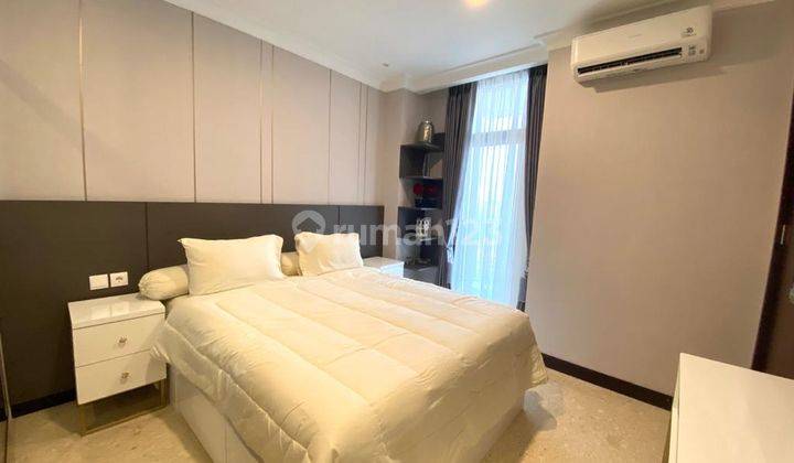 2 BR Exclusive &amp; Brand New Apartemen with 5 stars Facilities in South Jakarta 1