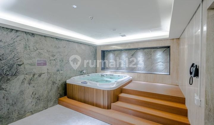 Apartment Type Studio The Vertu Ciputra World Surabaya