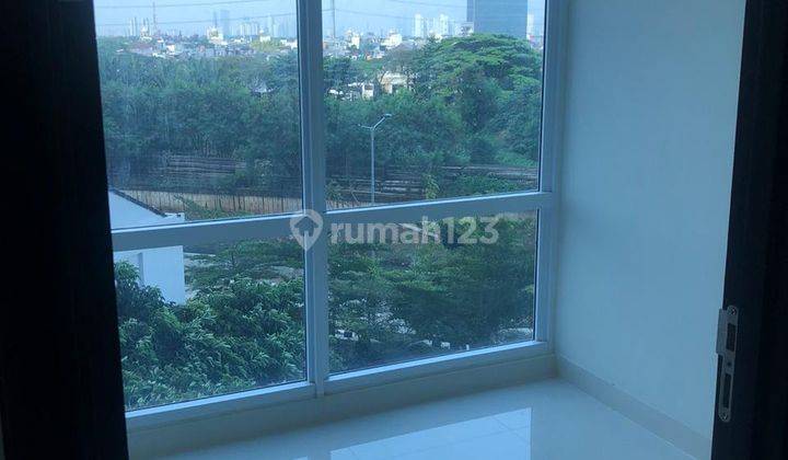 Hunian 2 Br SF Lt Tinggi Puri Mansion.Apartemen 2