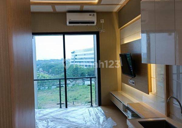 Apartemen yang oke punya tinggal masuk aja sdh full furnished brand new dkt perkantoran, monash dan prasetya Mulya 1