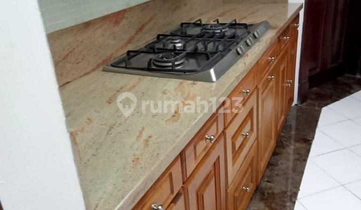 Apartemen Exclusive Permata Hijau 2