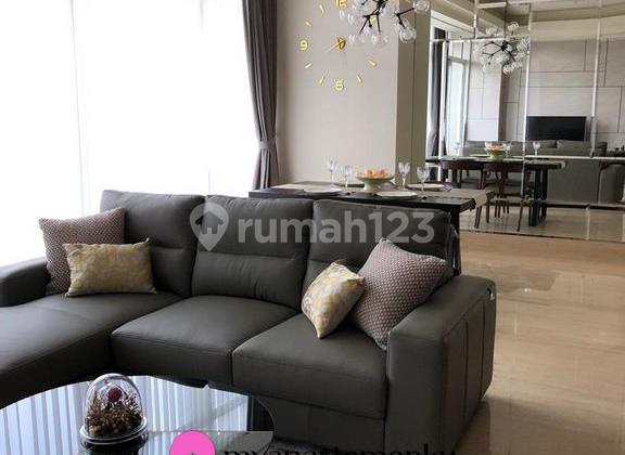 Disewa Apartemen South Hills 3 BR Furnished Bagus dan Murah, Kuningan, Jakarta Selatan