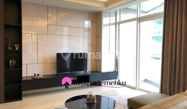 Disewa Apartemen South Hills 3 BR Furnished Bagus dan Murah, Kuningan, Jakarta Selatan 2