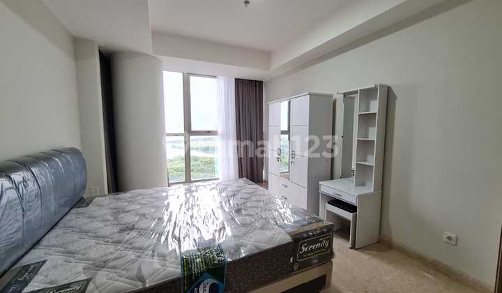 Gold Coast apartment 3BR, neat and nice ready to use