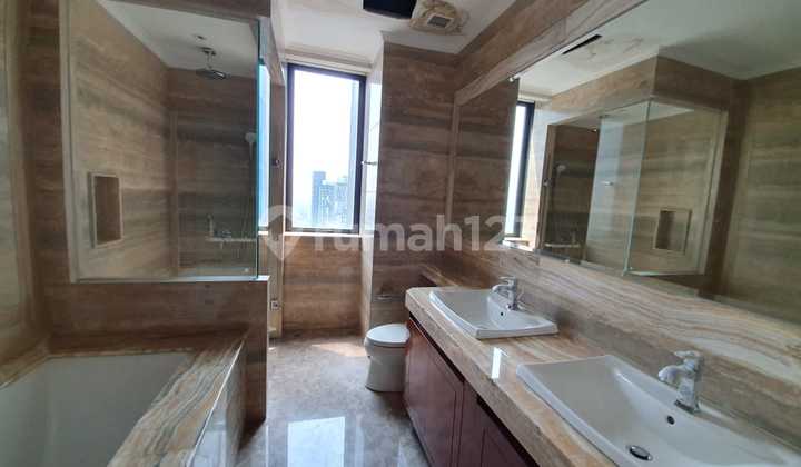 District 8 2BR 153sqm