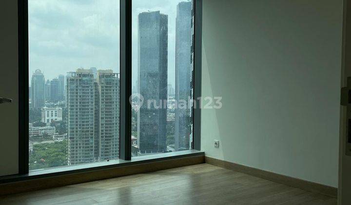 Apartemen 57 Promenade Thamrin Tower Sky Brand New 3BR Lt32 Private Lift Bisa KPA 1