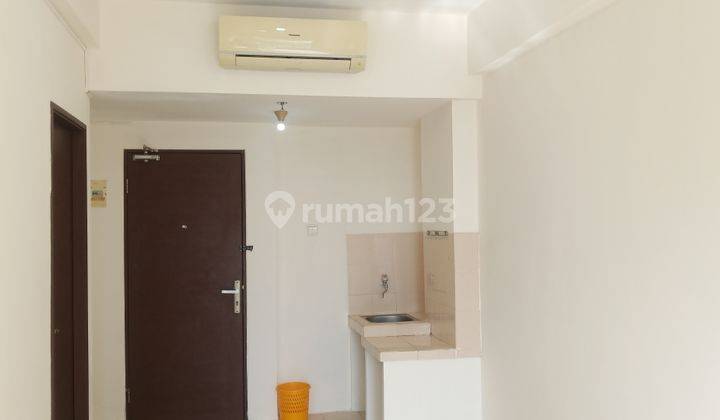 Disewakan Apartemen Puri Park View Tower A 2BR lt 19 hdp pool BU murah 2