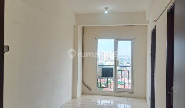 Disewakan Apartemen Puri Park View Tower A 2BR lt 20 semi furnish hdp pool anak BU murah 1