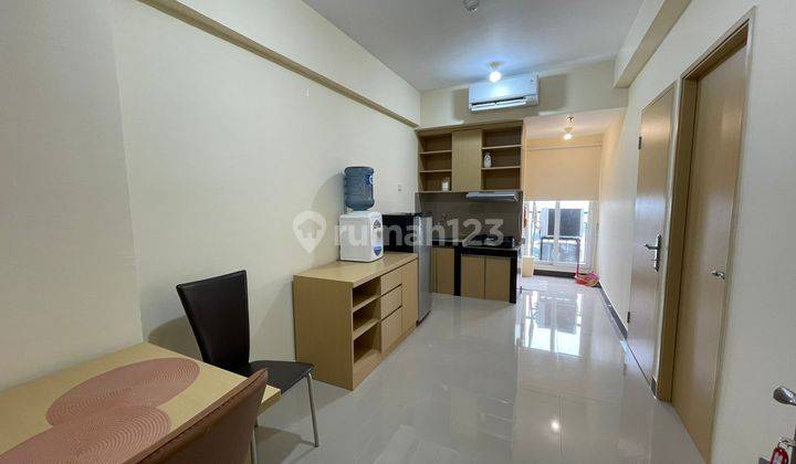 Disewakan Apartemen Puri Park View Tower E 2BR lt 25 furnish hdp pool 1