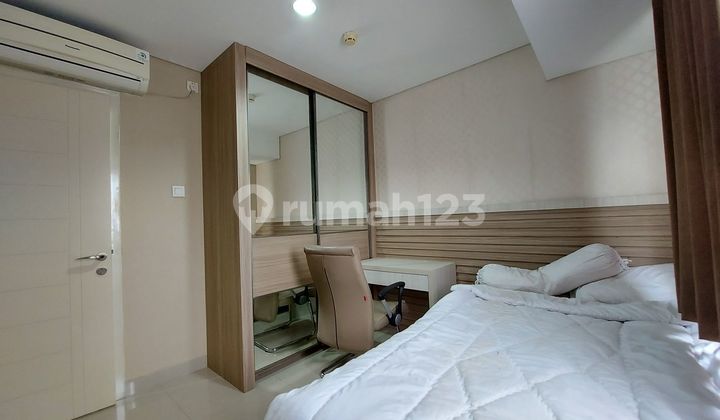 Apartemen Trivium Lantai Tinggi Luas 114Sqm Nyaman Hadap Danau