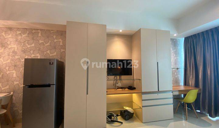 Disewakan Apartemen kemang Village Studio  2