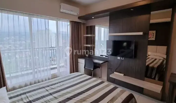 *For Rent Apartment Galery Cimbuleuit 3* 1