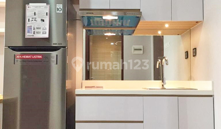 APARTMENT THE LINDEN 2 BEDROOM FULLY FURNISHED AND INTERIOR, CONNECTED TO MARVEL MALL SURABAYA