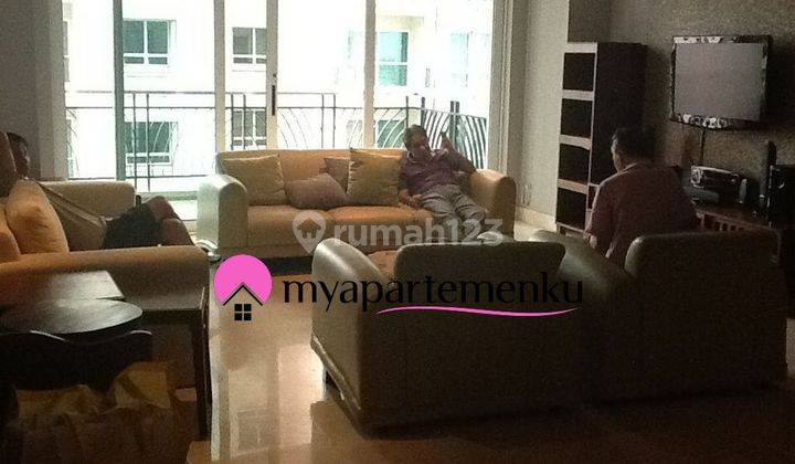 Apartemen 3 Kamar Plus Study di Pakubuwono Residence Jakarta  1