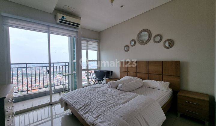 Disewakan thamrin residence 1BR murah minimalis 2